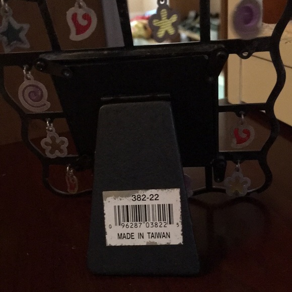 Picture frame - Picture 2 of 2